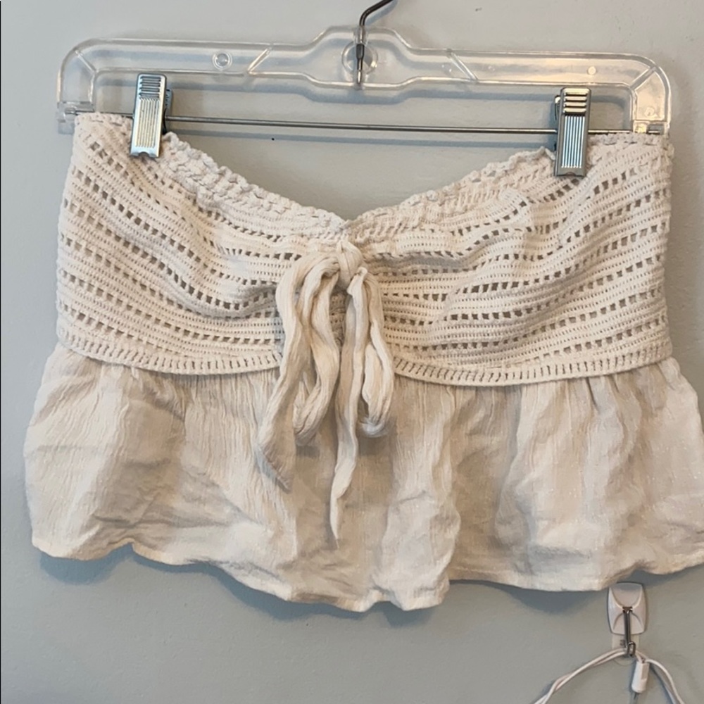 American Eagle cropped strapless top